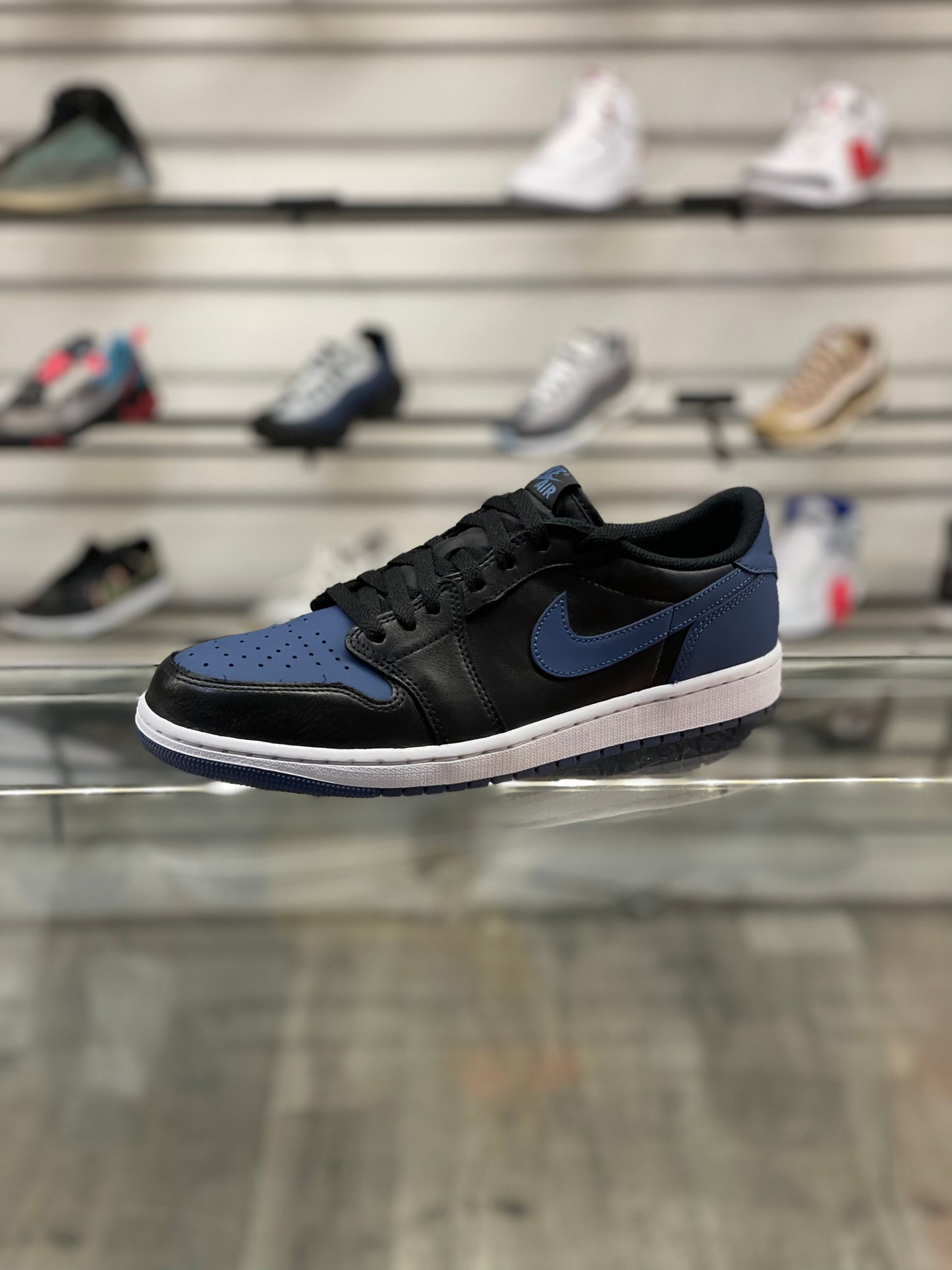 Air Jordan 1 Low Mystic Navy