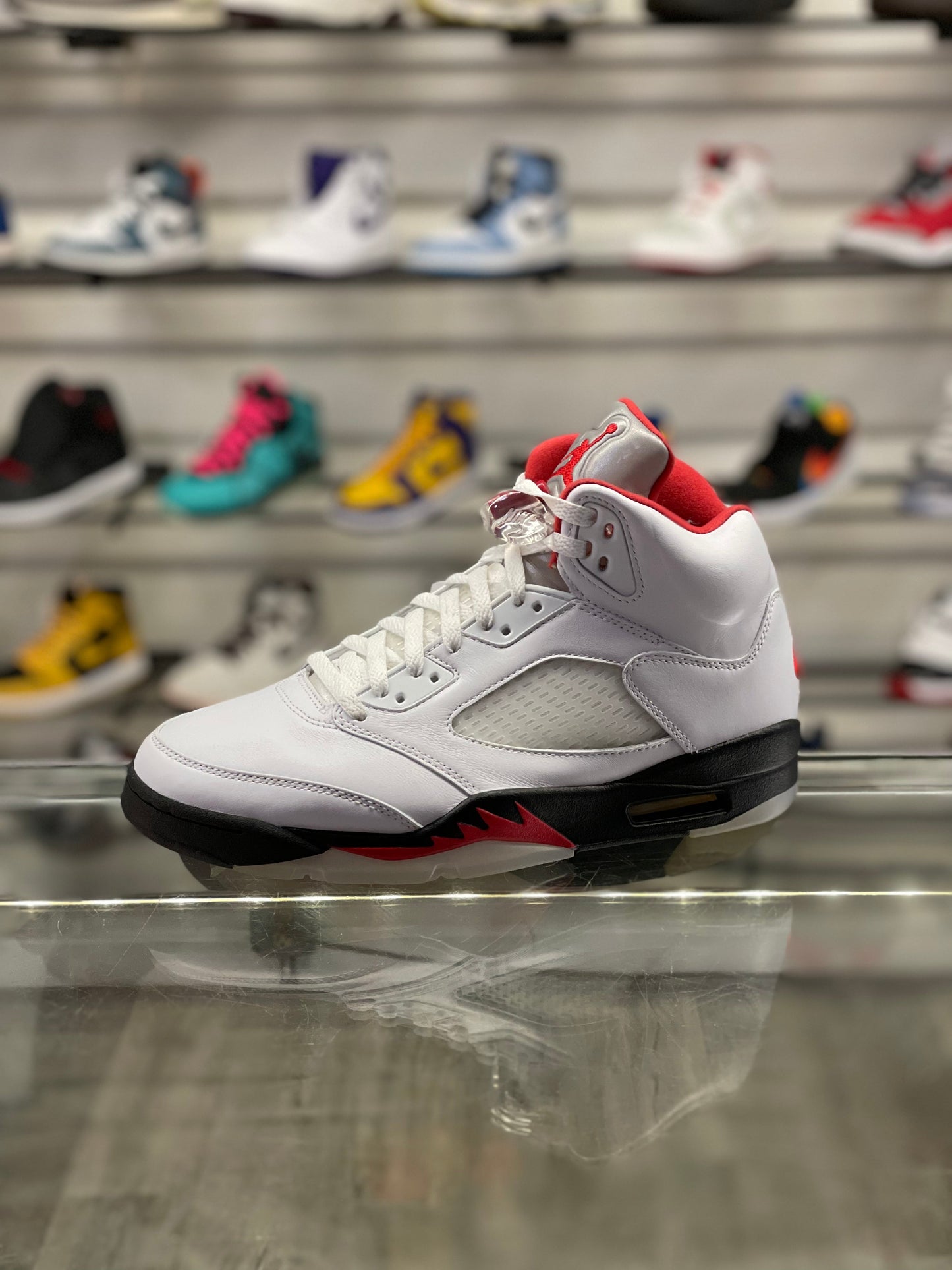 Air Jordan 5 Fire Red (2020)