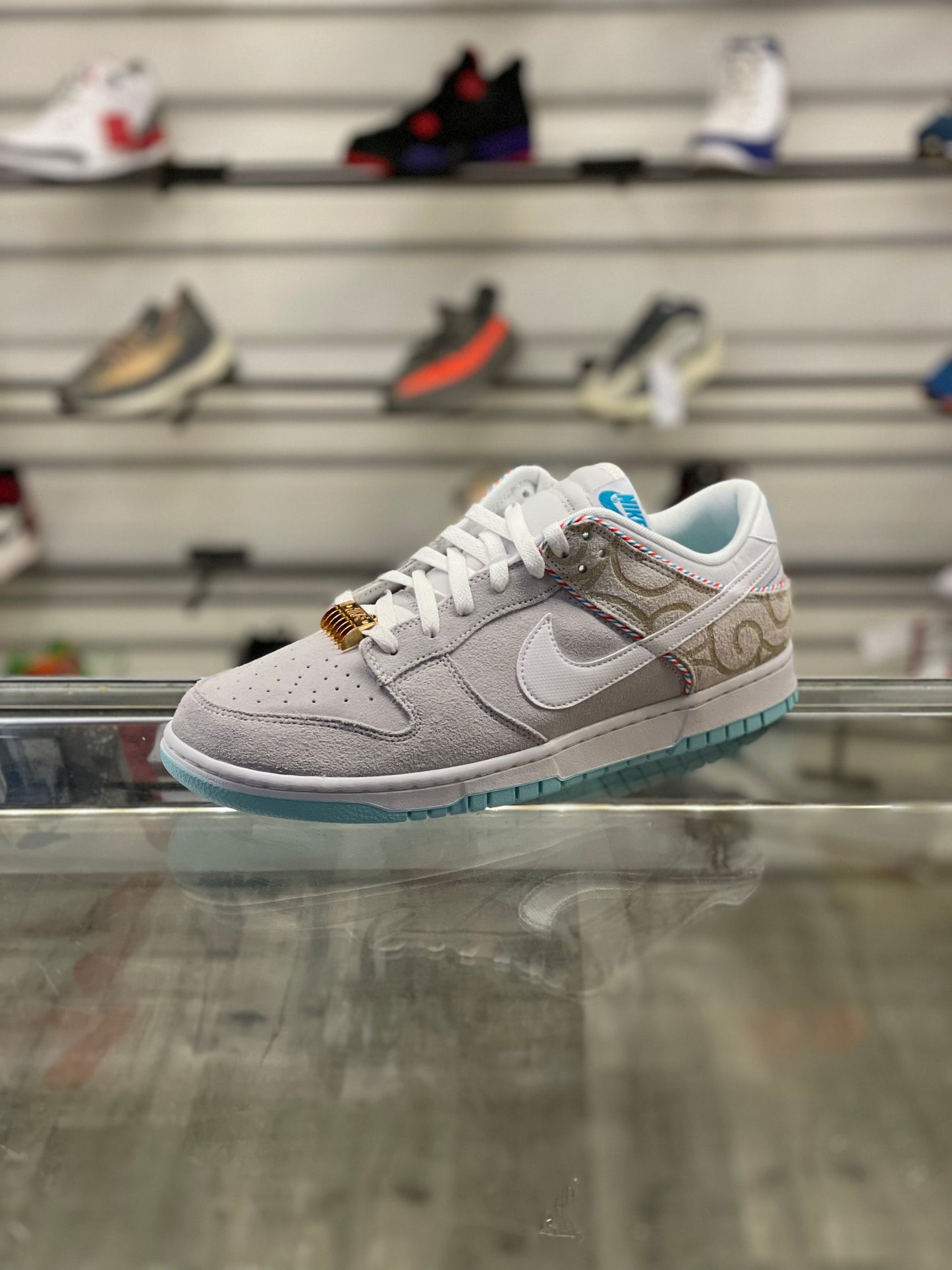 Nike Dunk Low Barbershop