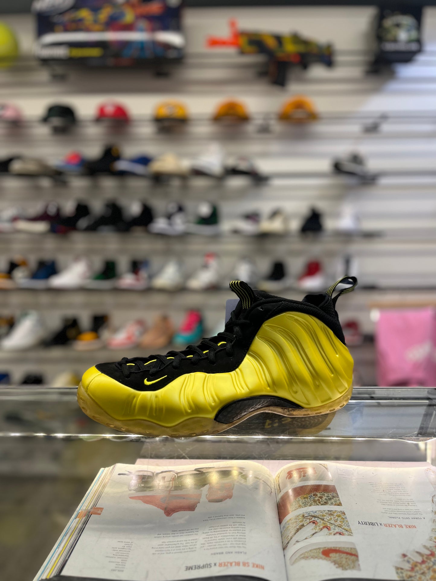 Nike Foamposite One Electrolime