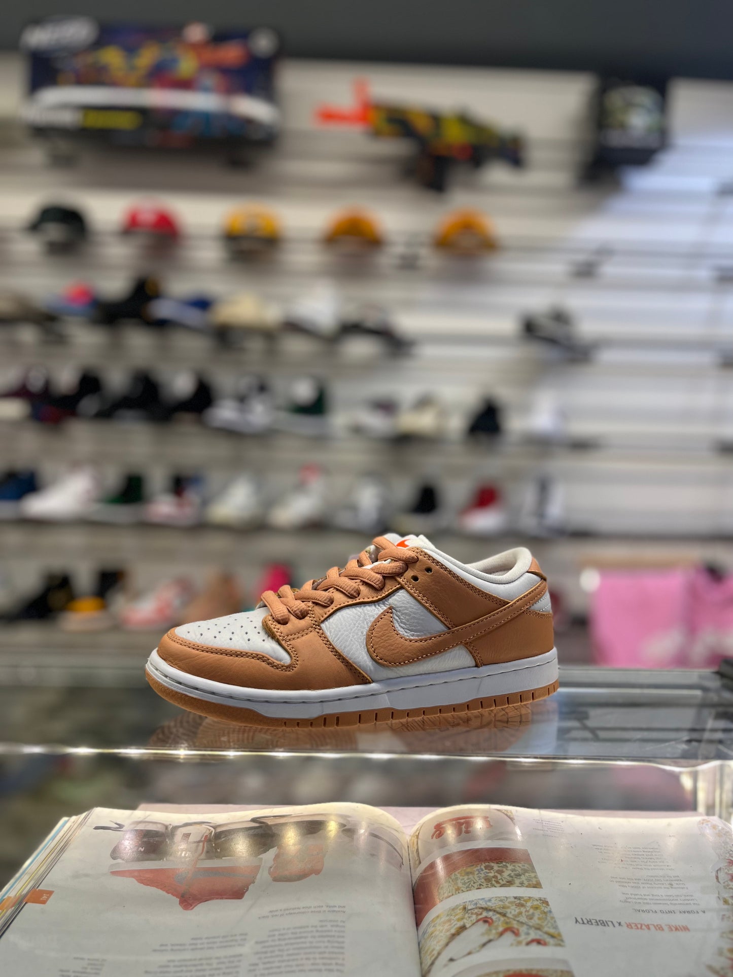 Nike Dunk Low Light Cognac