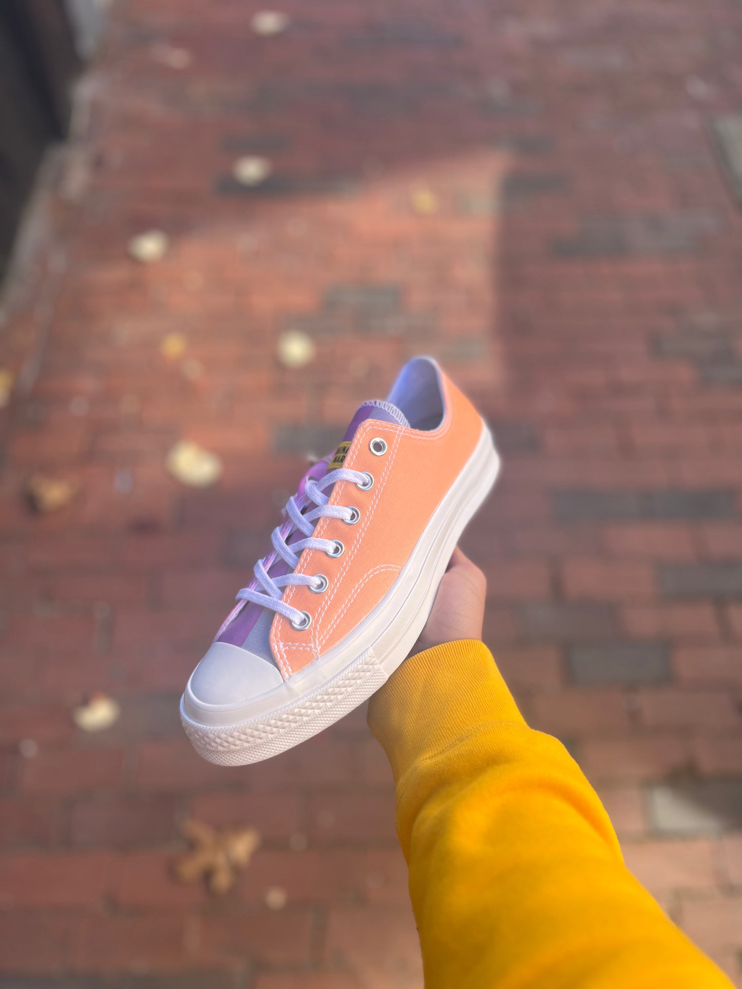 Chinatown Market Converse Low