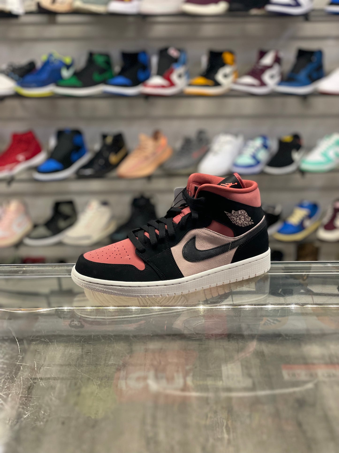 Air Jordan 1 Mid Canyon