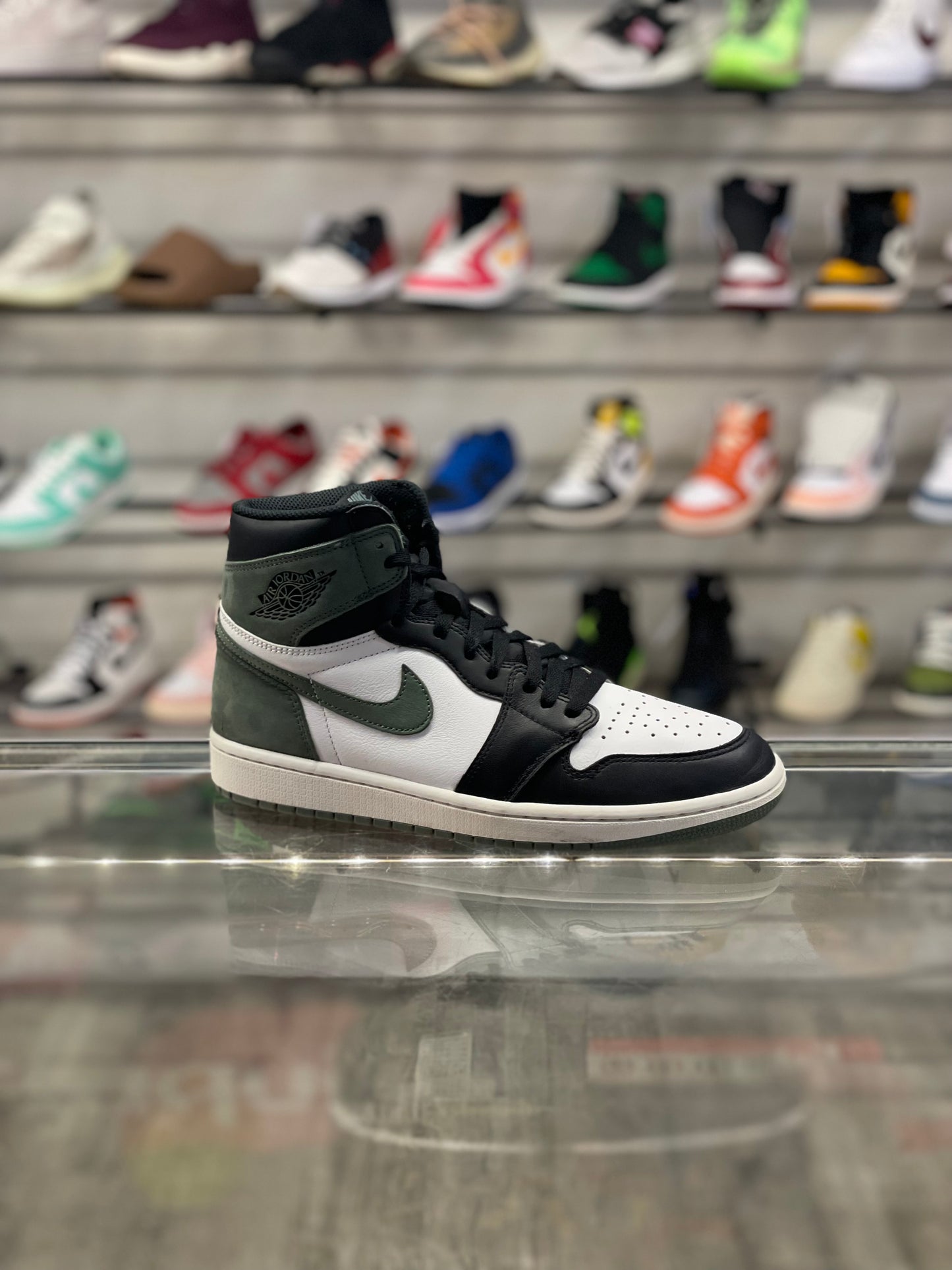 Air Jordan 1 Clay Green
