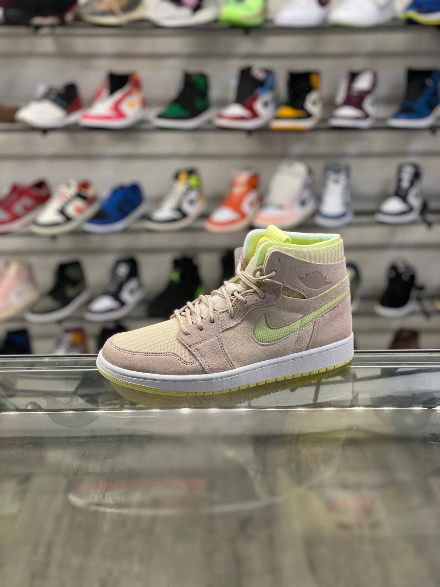 Air Jordan 1 CMFT Lemon Twist