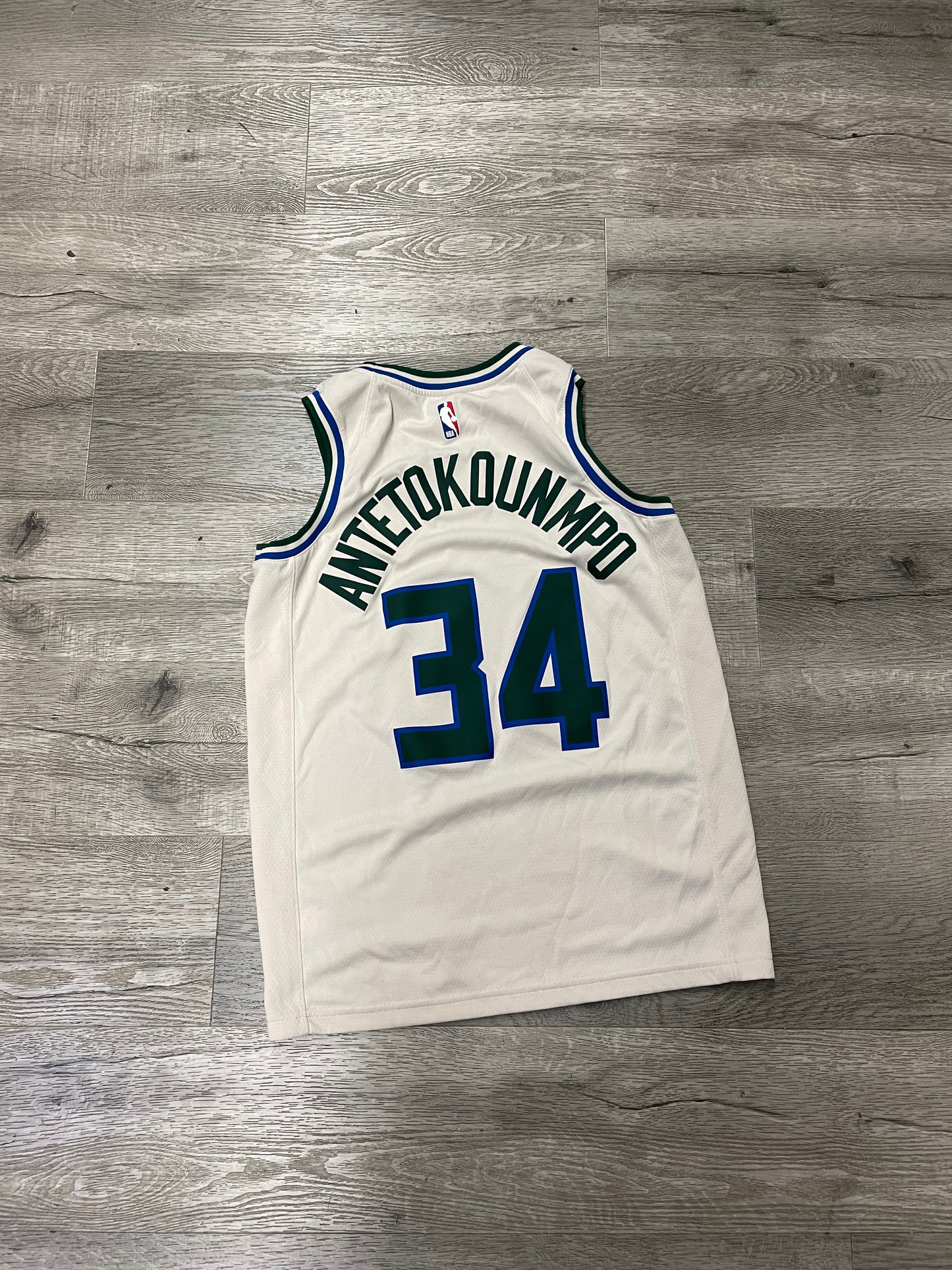 Giannis Bucks Jersey