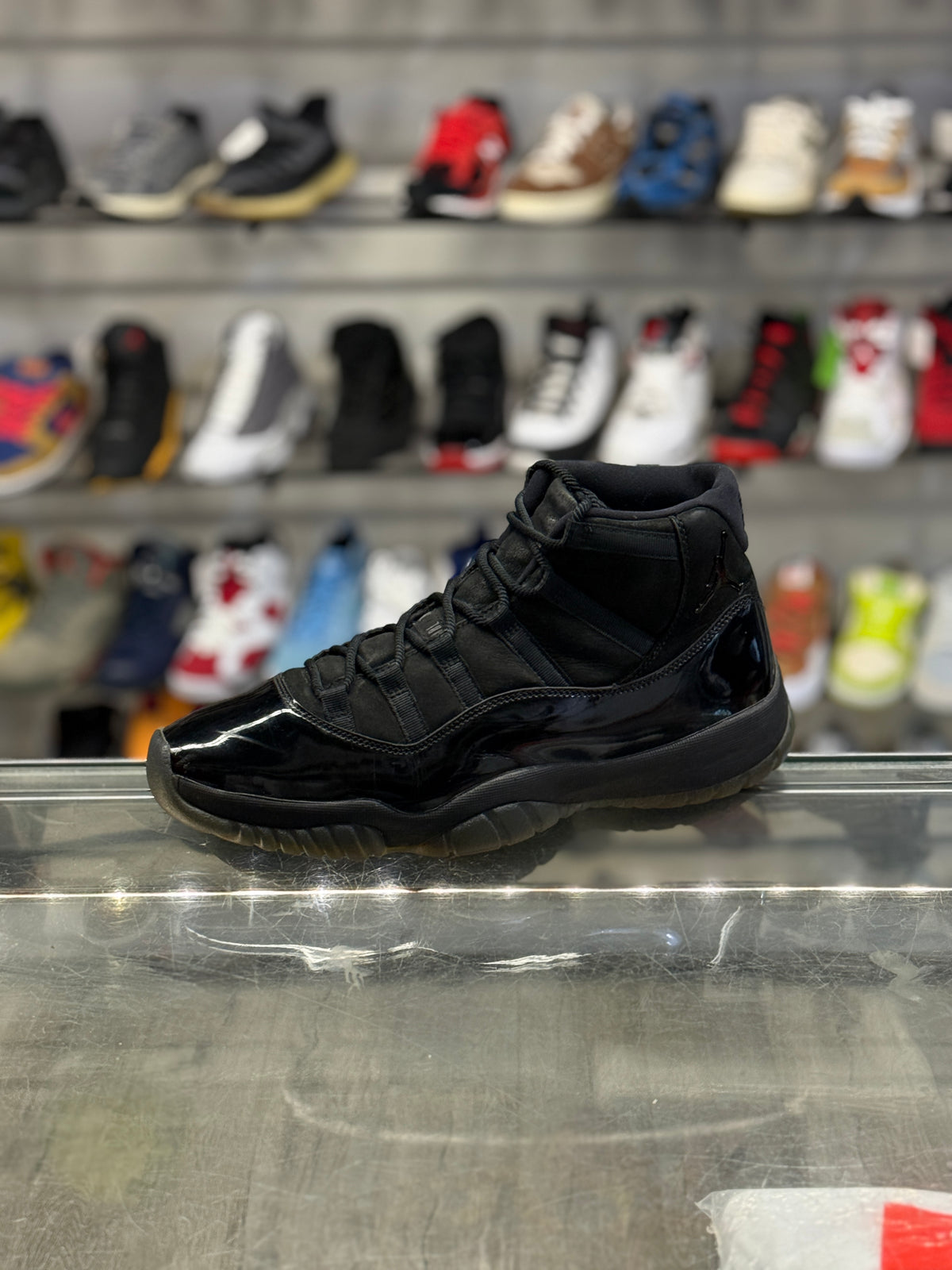 Air Jordan 11 Cap & Gown
