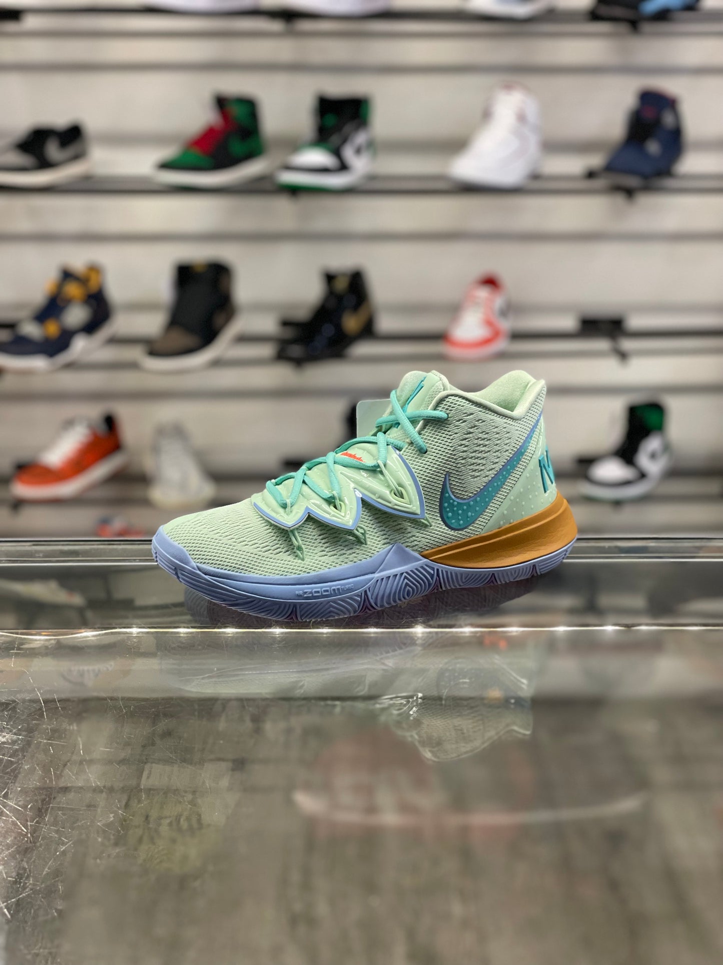 Nike Kyrie 5 Squidward