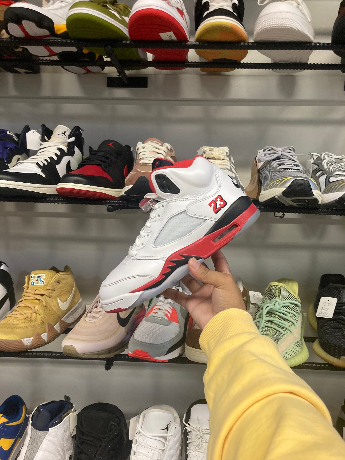 Air Jordan 5 Fire Red 2025