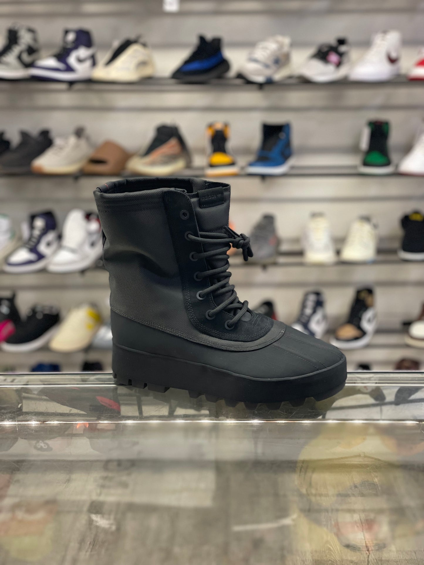 Adidas Yeezy 950 Boost Pirate Black