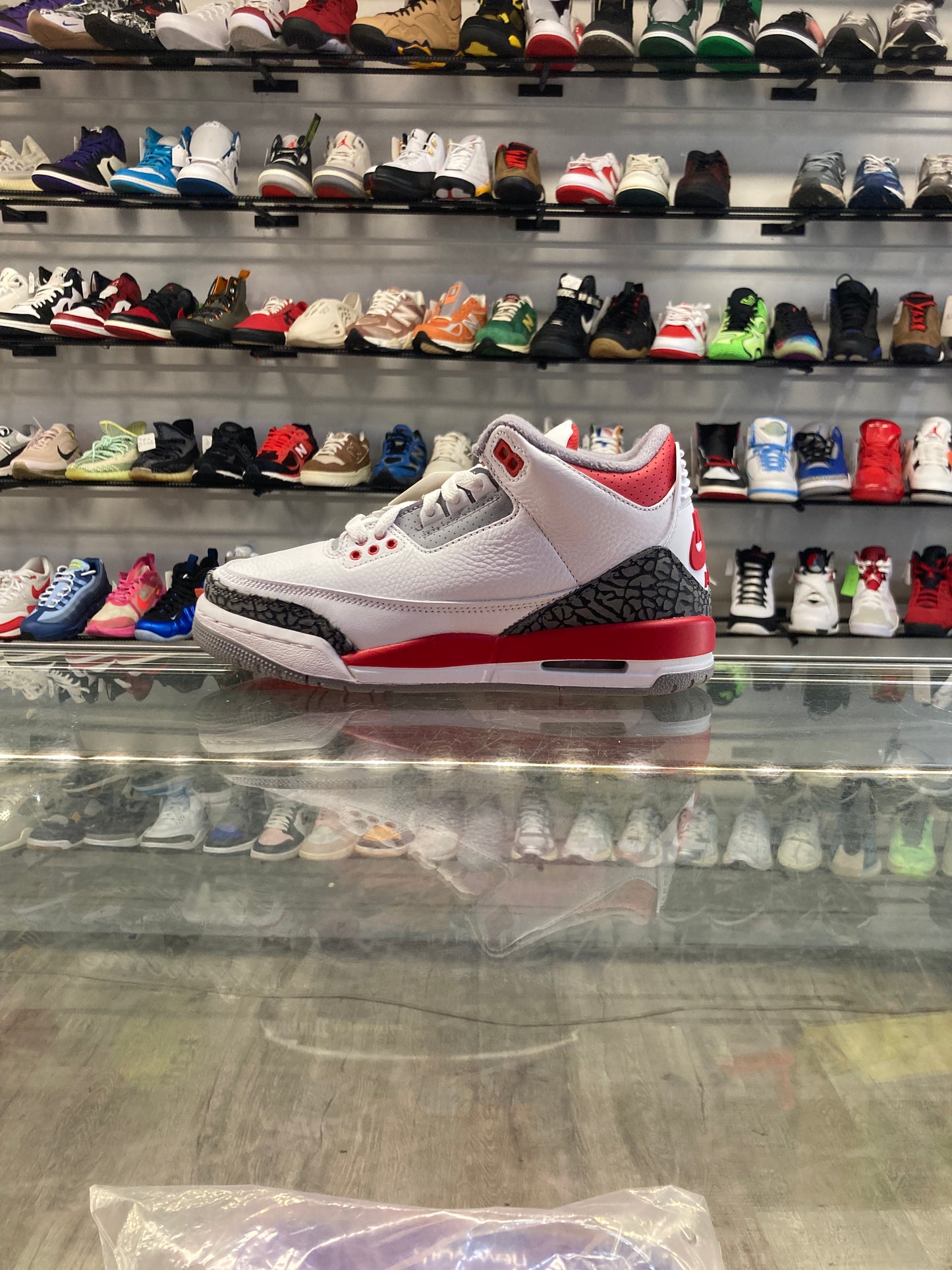 Air Jordan 3 Fire Red
