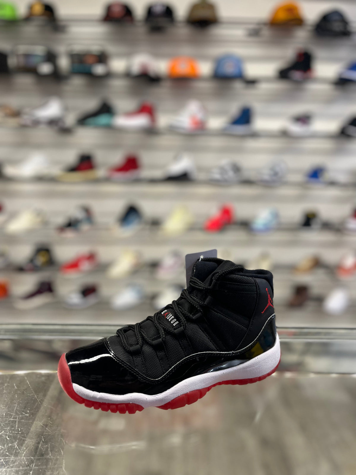 Air Jordan 11 Bred 2019