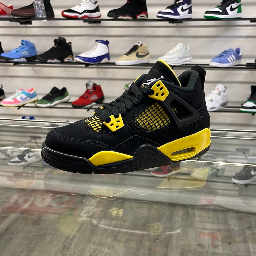 Air Jordan 4 Yellow Thunder