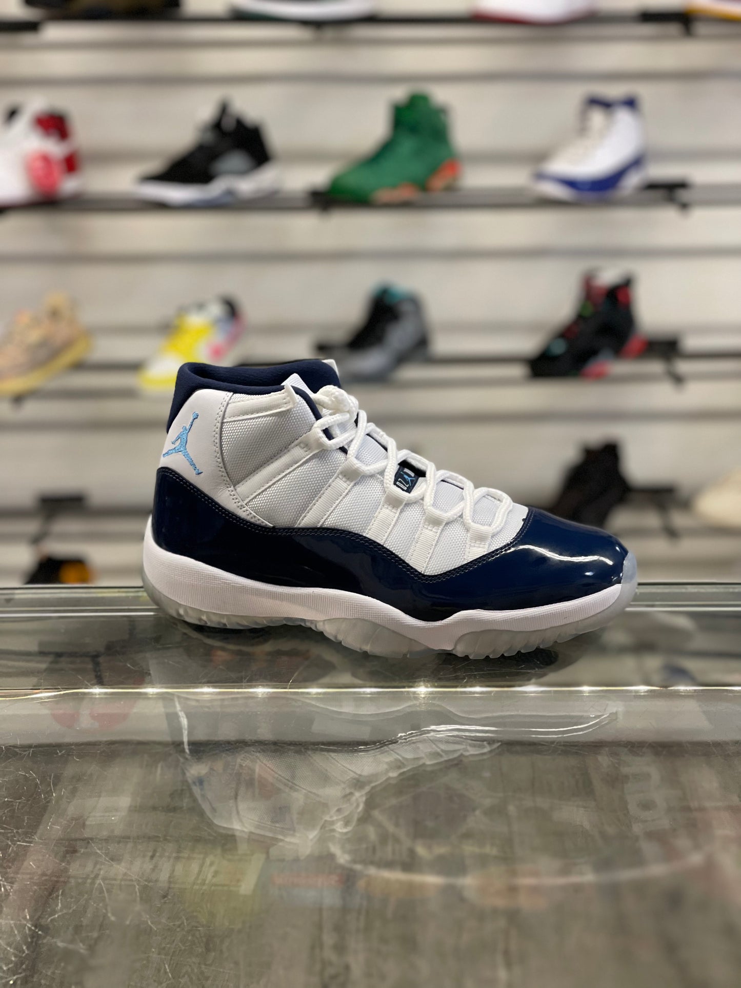 Air Jordan 11 Win Like 82