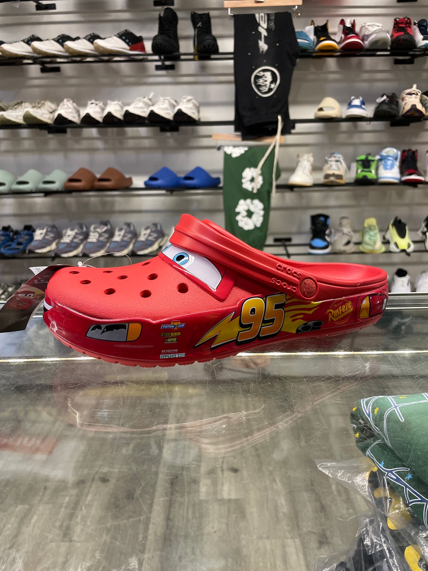 Lightning Mqueen Crocs