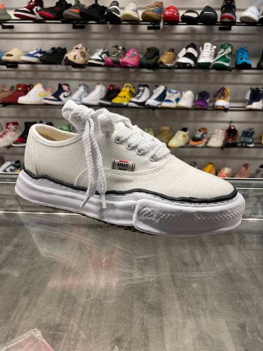 Maison Mihara Yasuhiro Baker Low