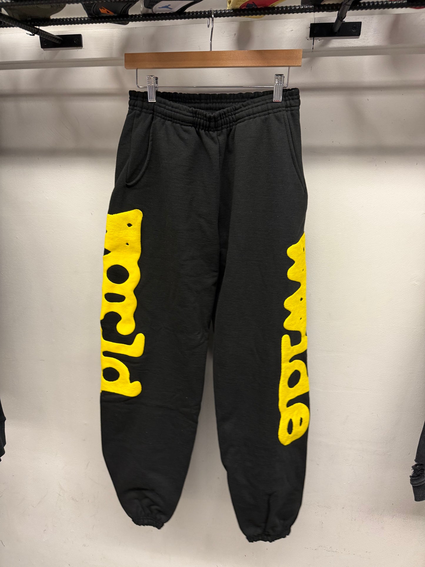 Sp5der Sweatpants Onyx Black/Yellow