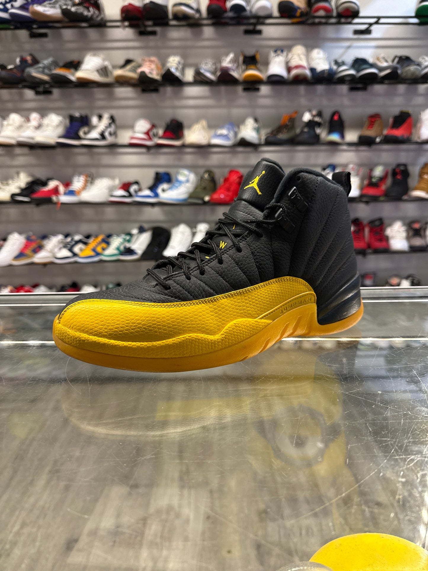 Air Jordan 12 University Gold