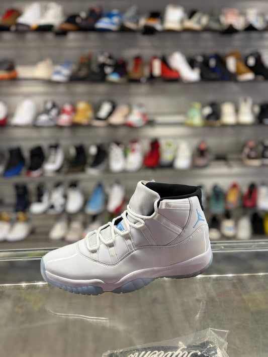 Air Jordan 11 Legend Blue