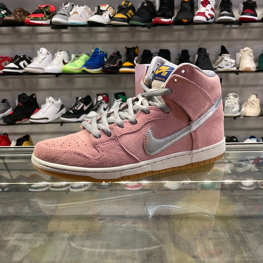 Nike SB High When Pigs Fly