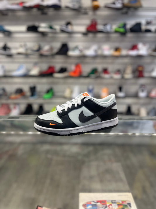 Nike Dunk Low Mandarin