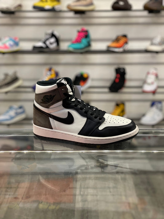 Air Jordan 1 Mocha