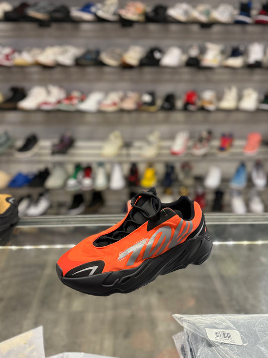 Adidas Yeezy MNVN Orange