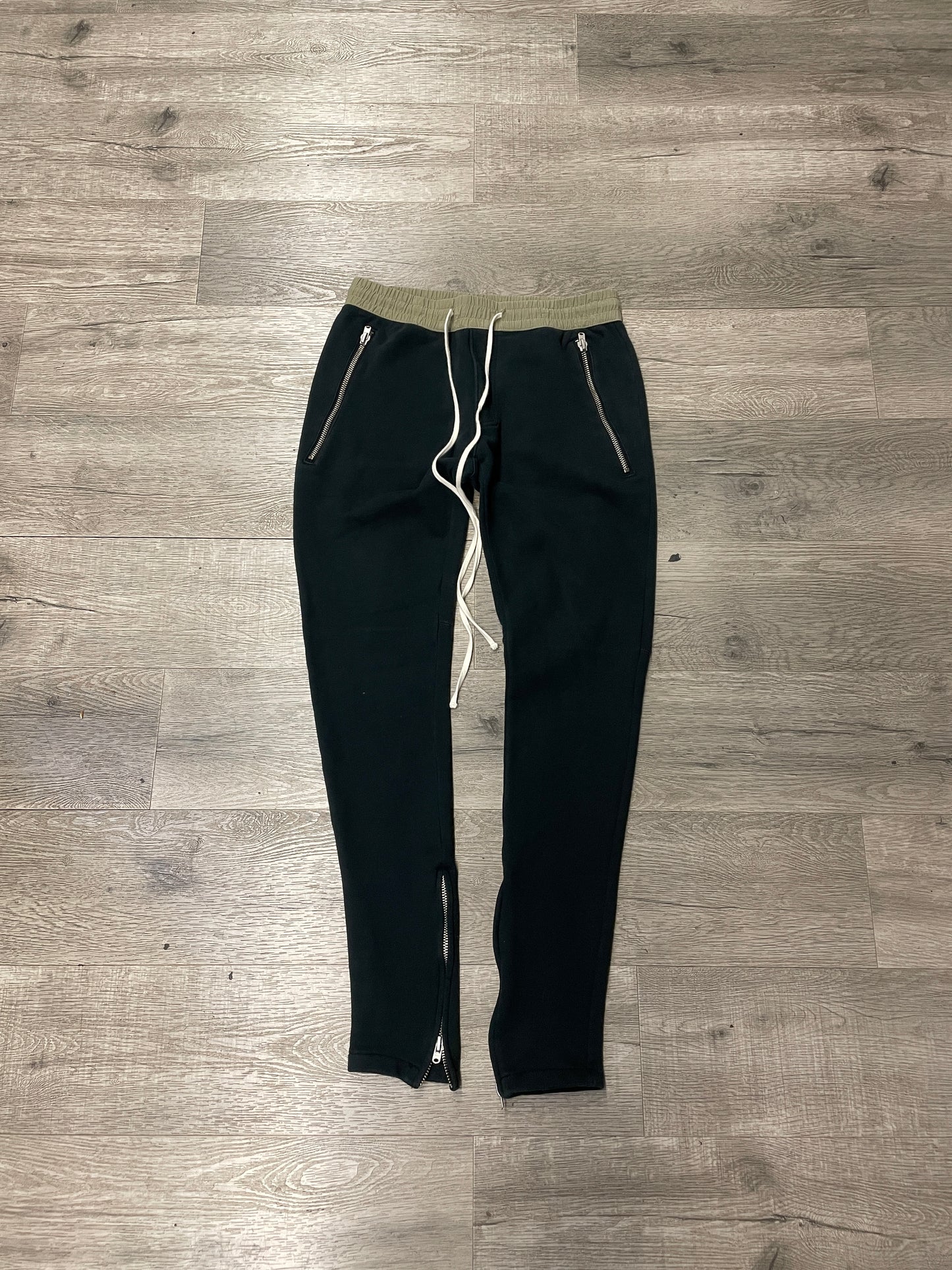 Fear of God Jogger Sweatpant Black/Olive