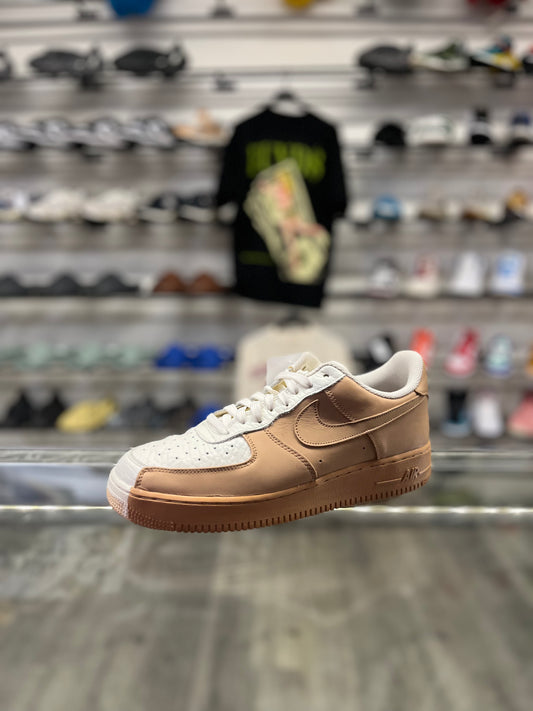 Nike Air Force One Low Vachetta Tan
