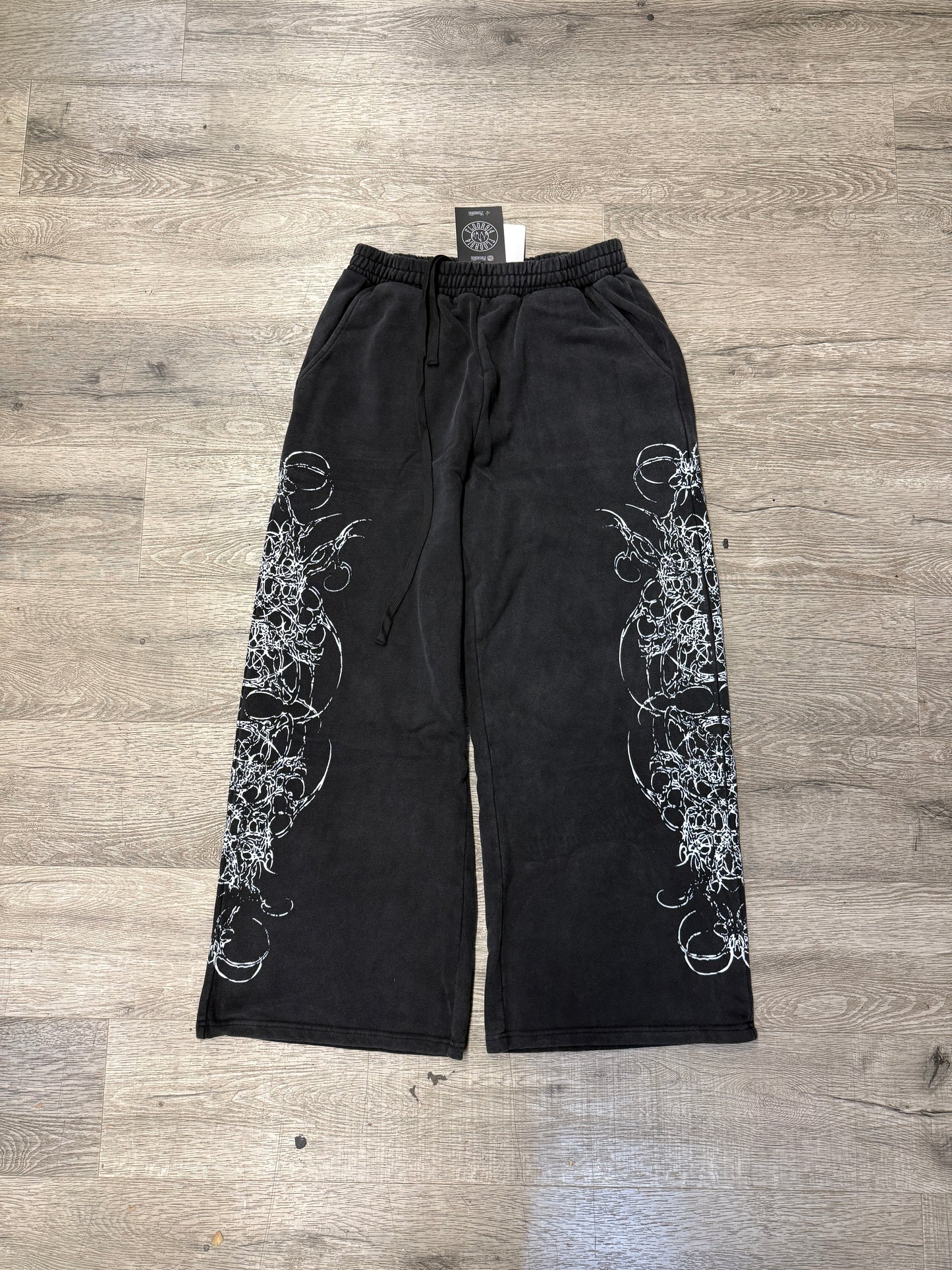 Floor 914 Black Skull Sweatpants