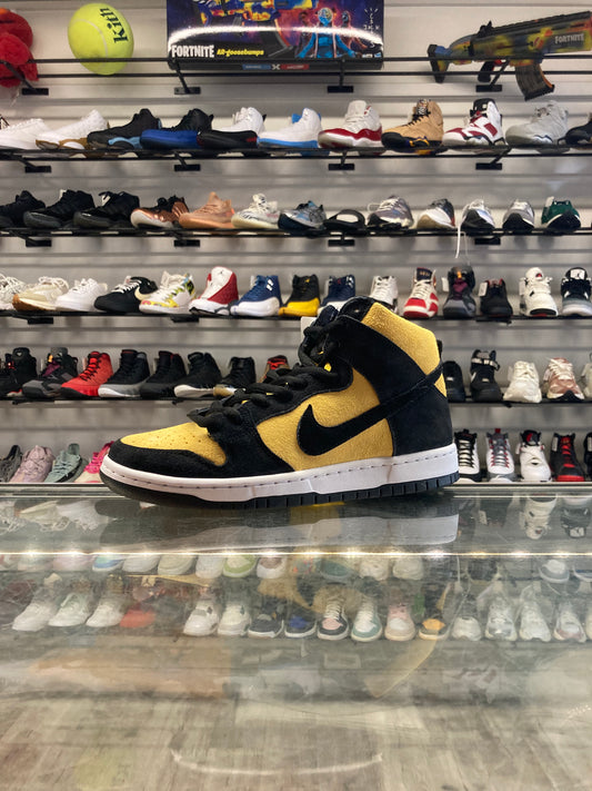 Nike SB High Reverse Goldenrod