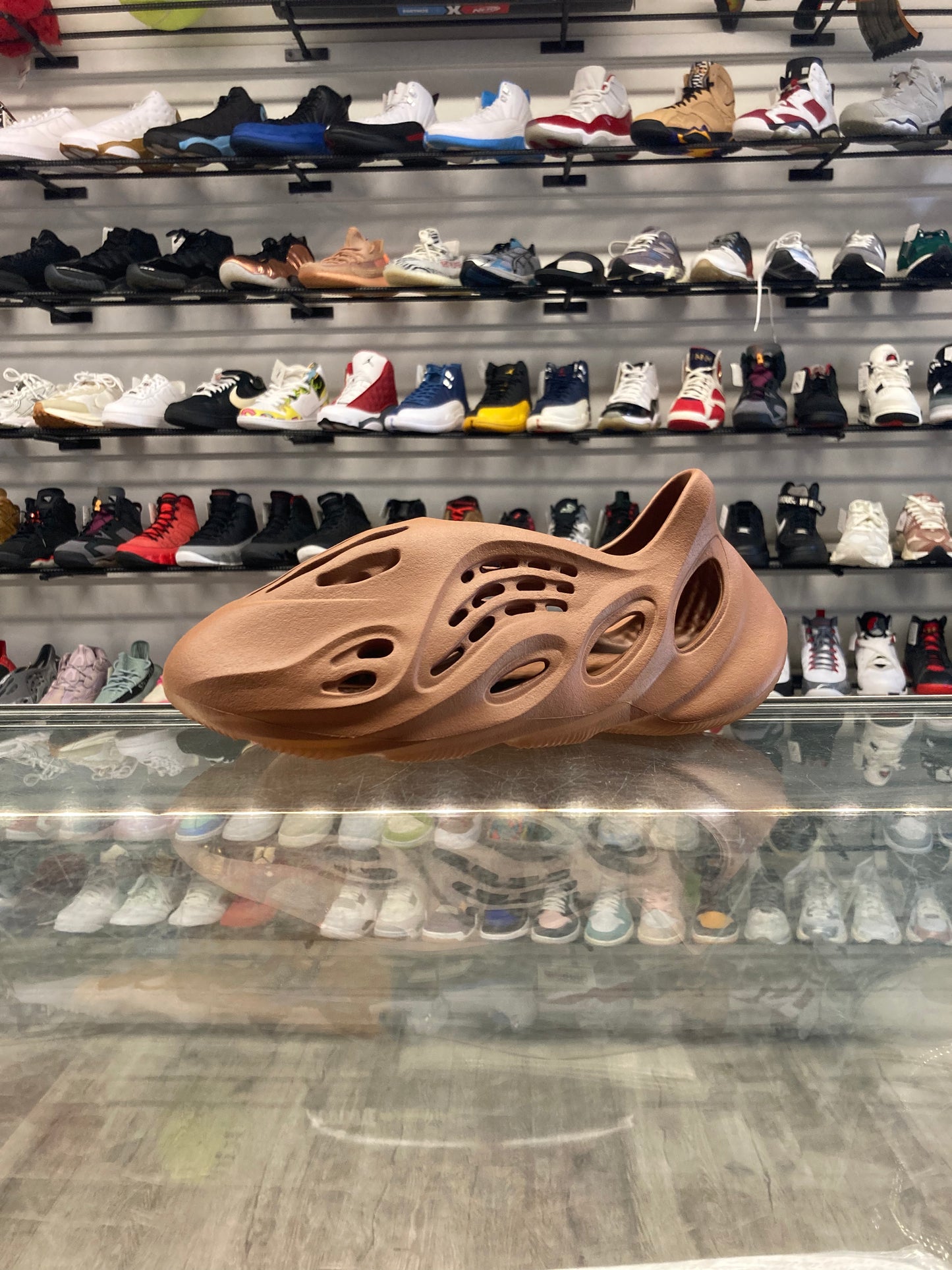 Adidas Yeezy Foam Runner Clay Red