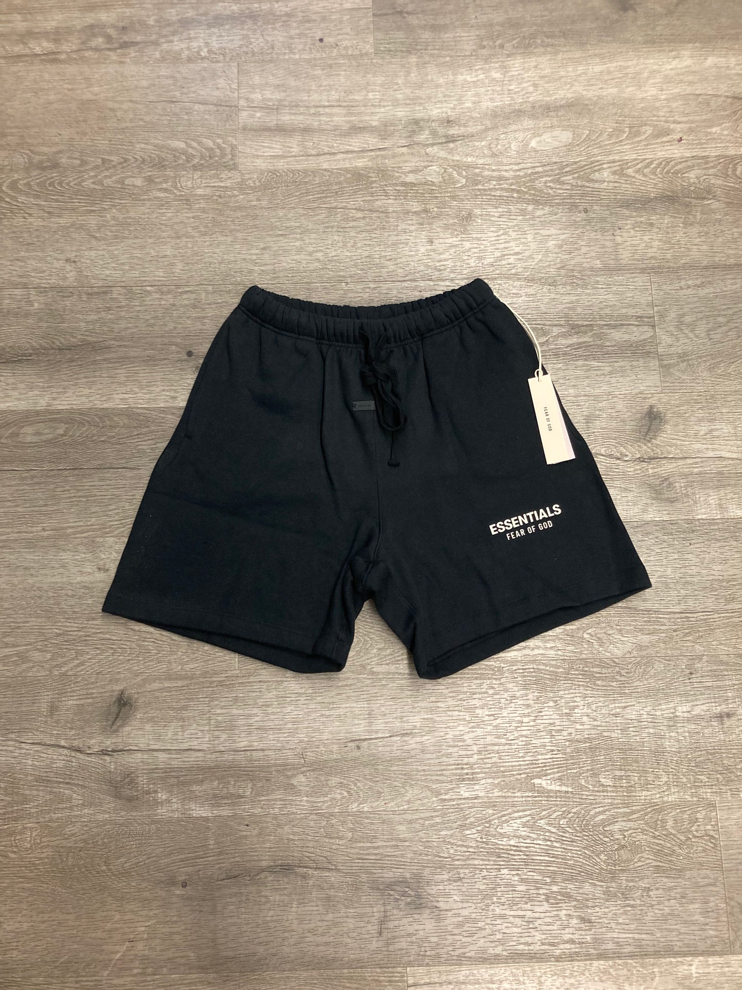 Fear of God Essentials 2024 Black/White Short