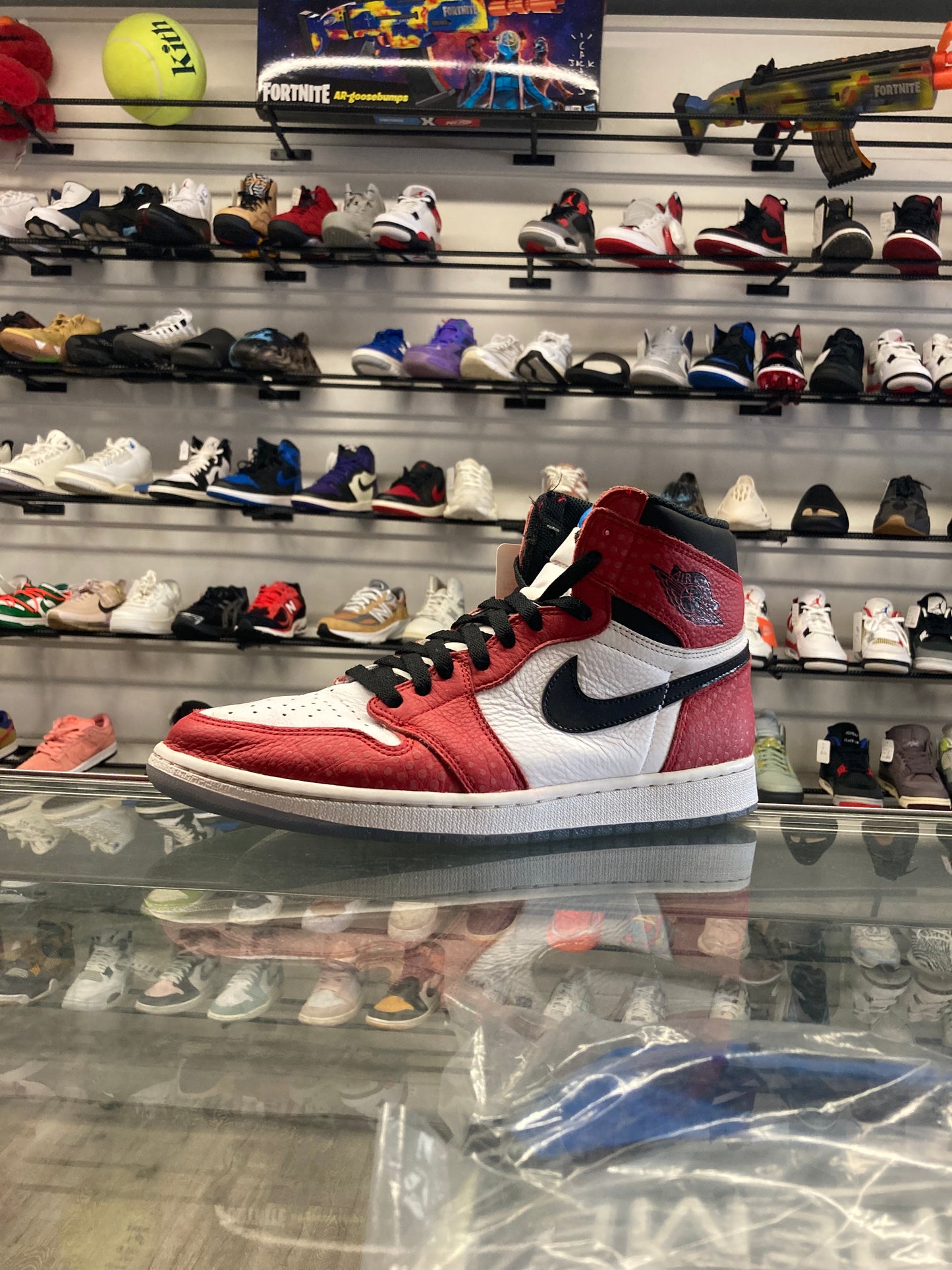 Air Jordan 1 High Spider-Man Origins