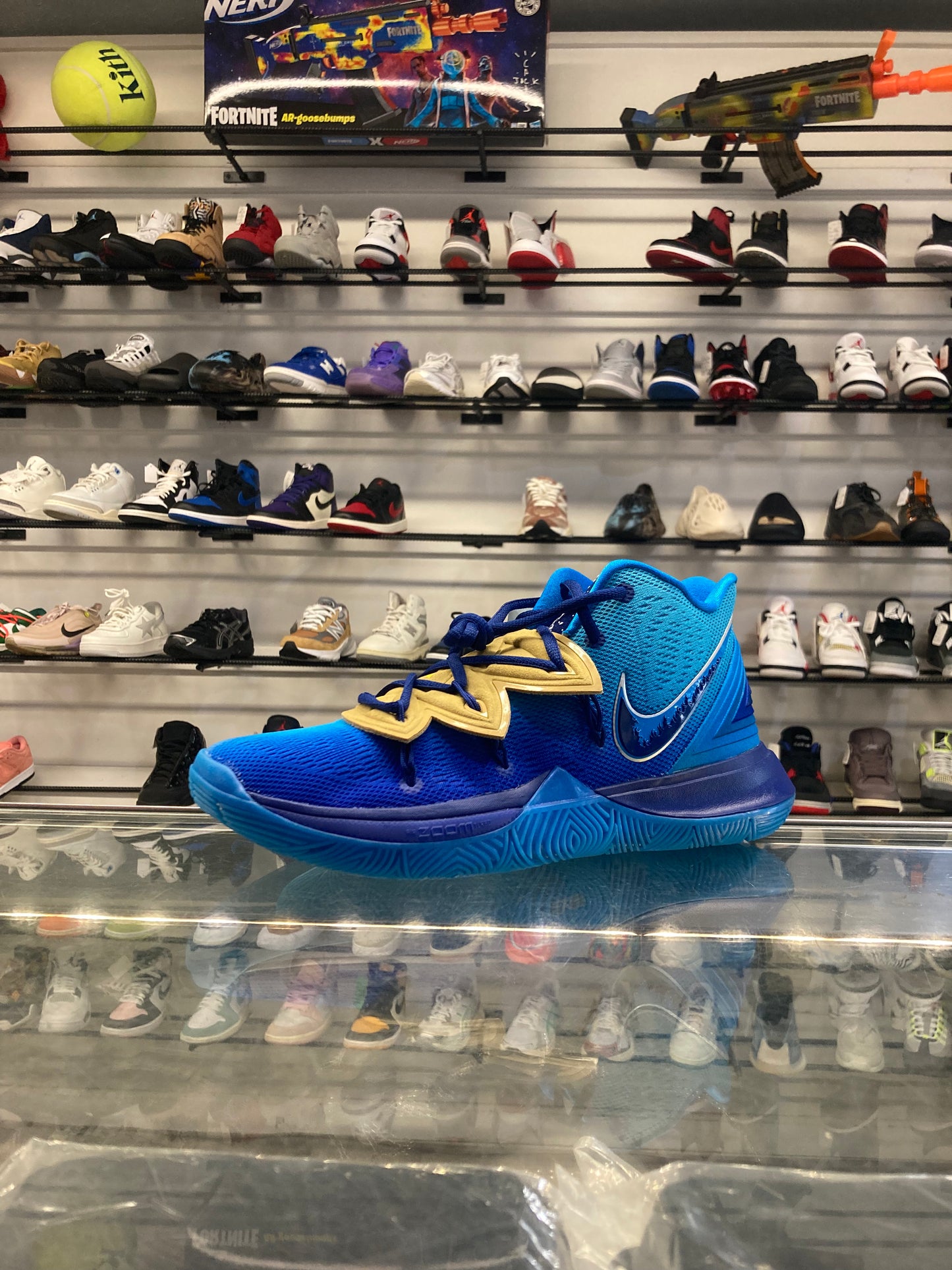 Nike Kyrie Orions Belt Special Box