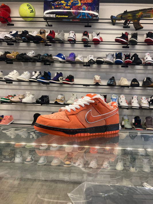 Nike SB Dunk Low Orange Lobster