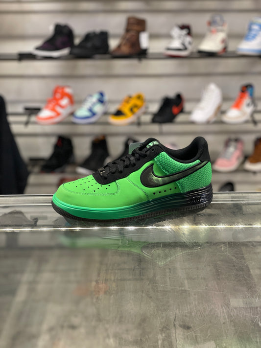 Nike Lunar Force Superhuman