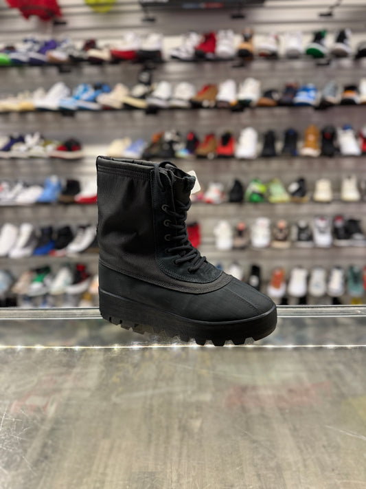 Adidas Yeezy 950 Boot Pirate Black