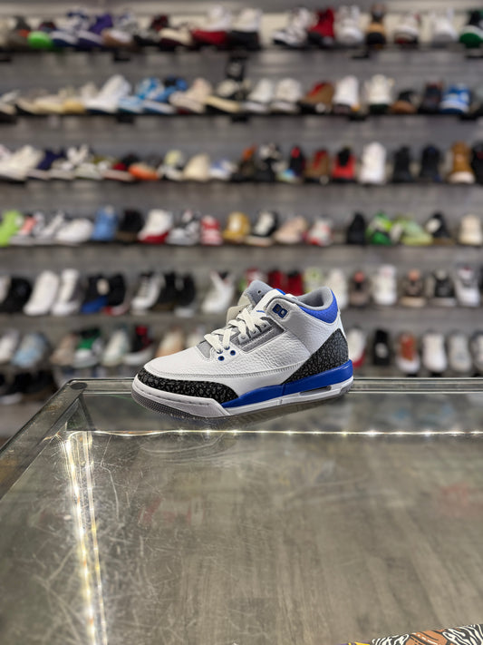 Air Jordan 3 Racer Blue