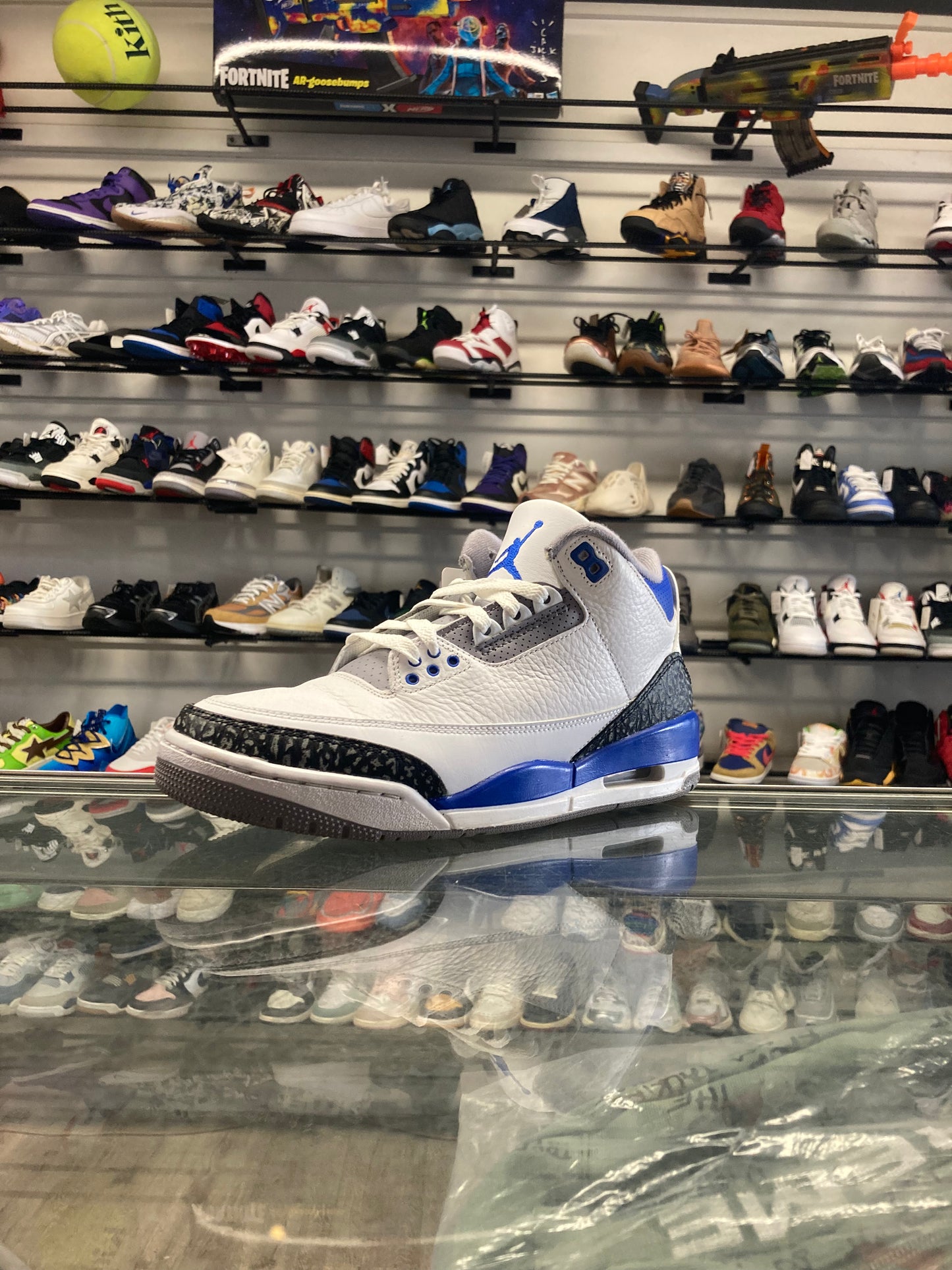 Air Jordan 3 Racer Blue