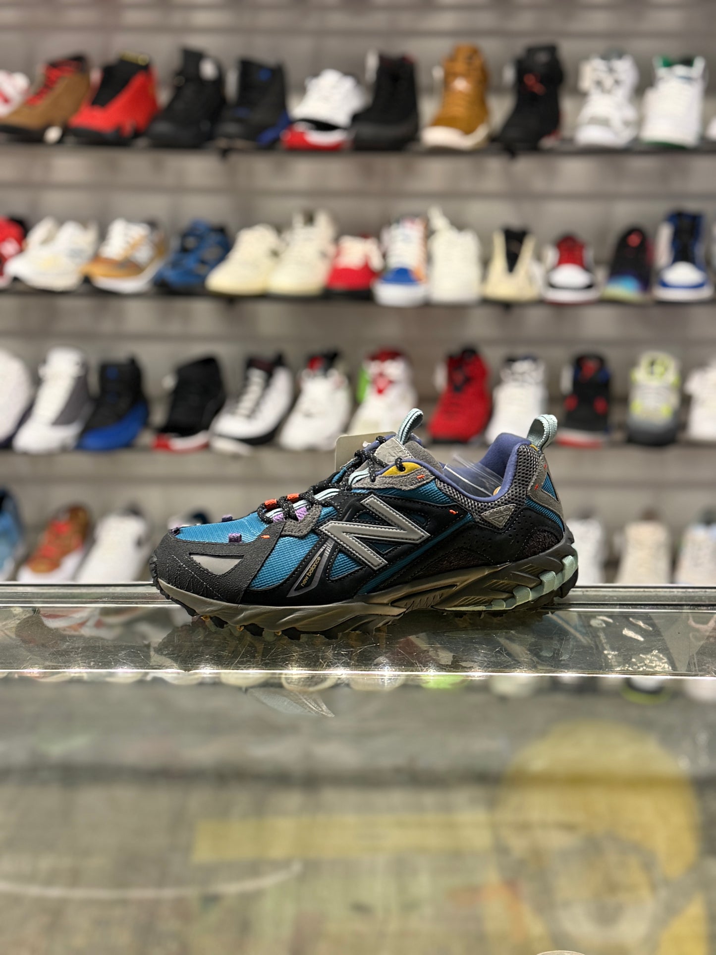 Bodega New Balance 610 The Trail Less Taken