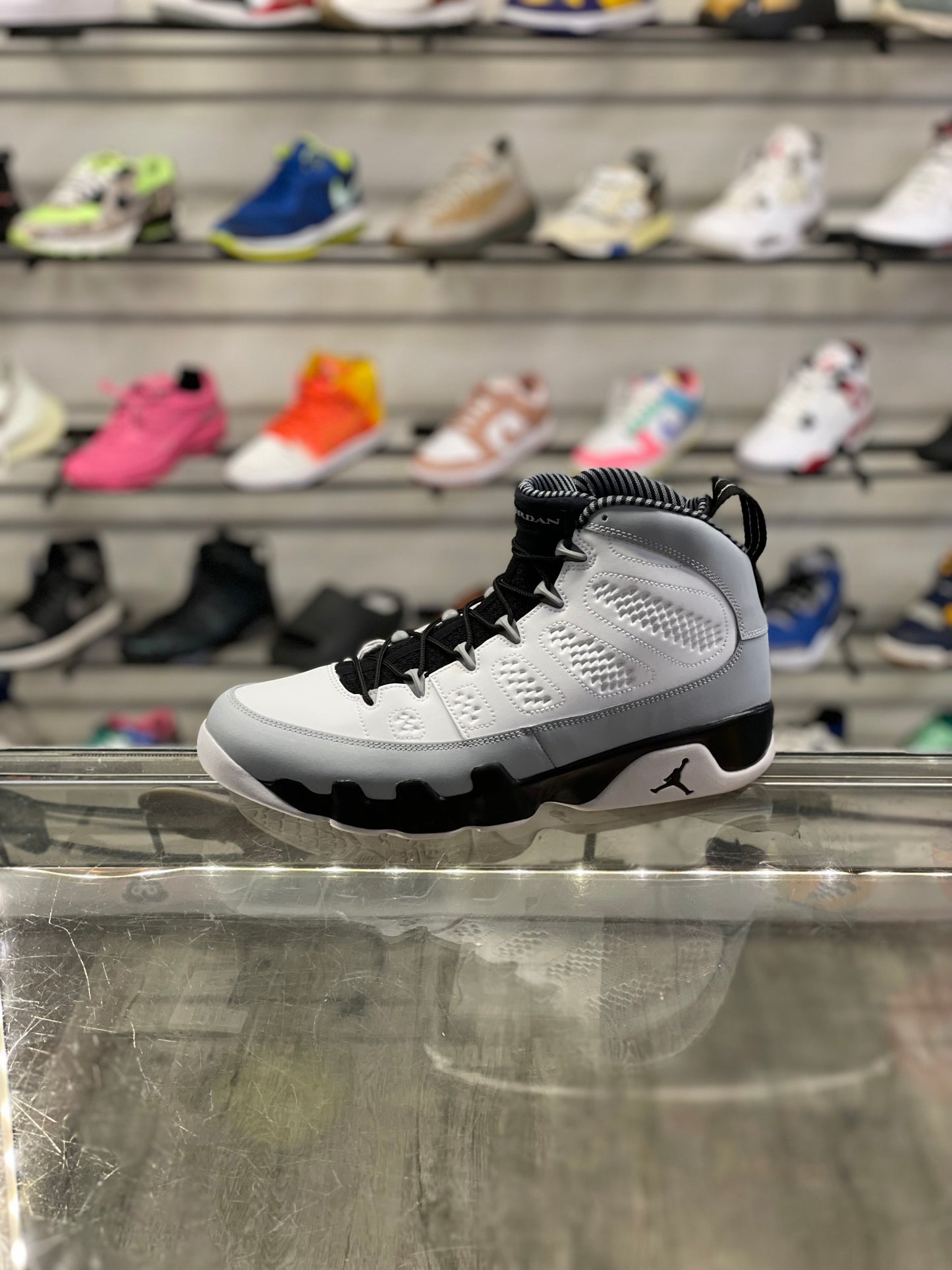 Air Jordan 9 Baron