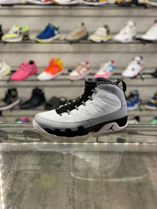 Air Jordan 9 Baron
