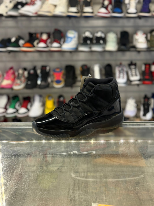 Air Jordan 11 Cap and Gown