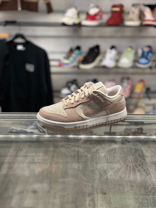 Nike Dunk Low Sandrift
