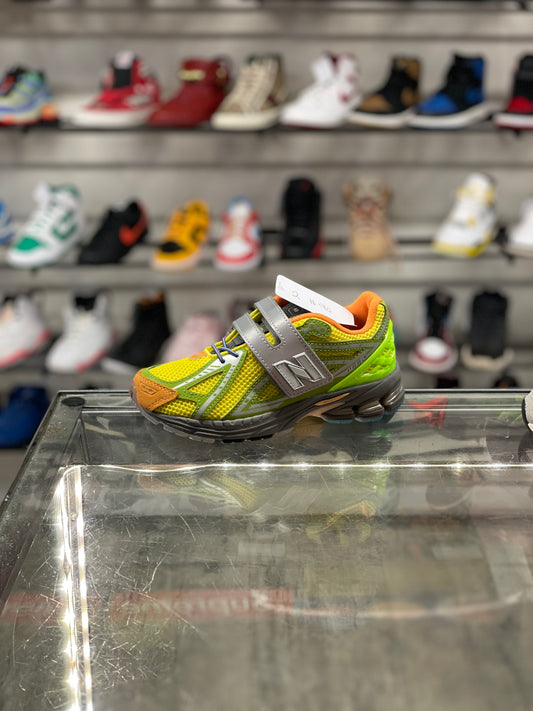 New Balance 1906R Scorpius Action Bronson