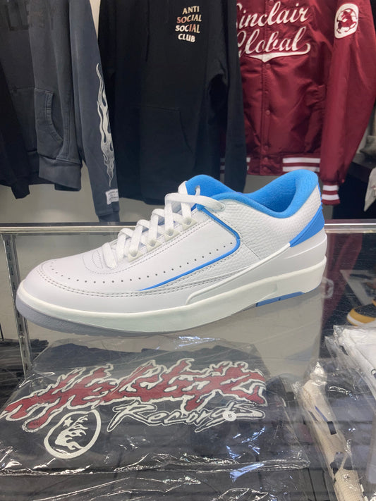 Air Jordan 2 Low UNC