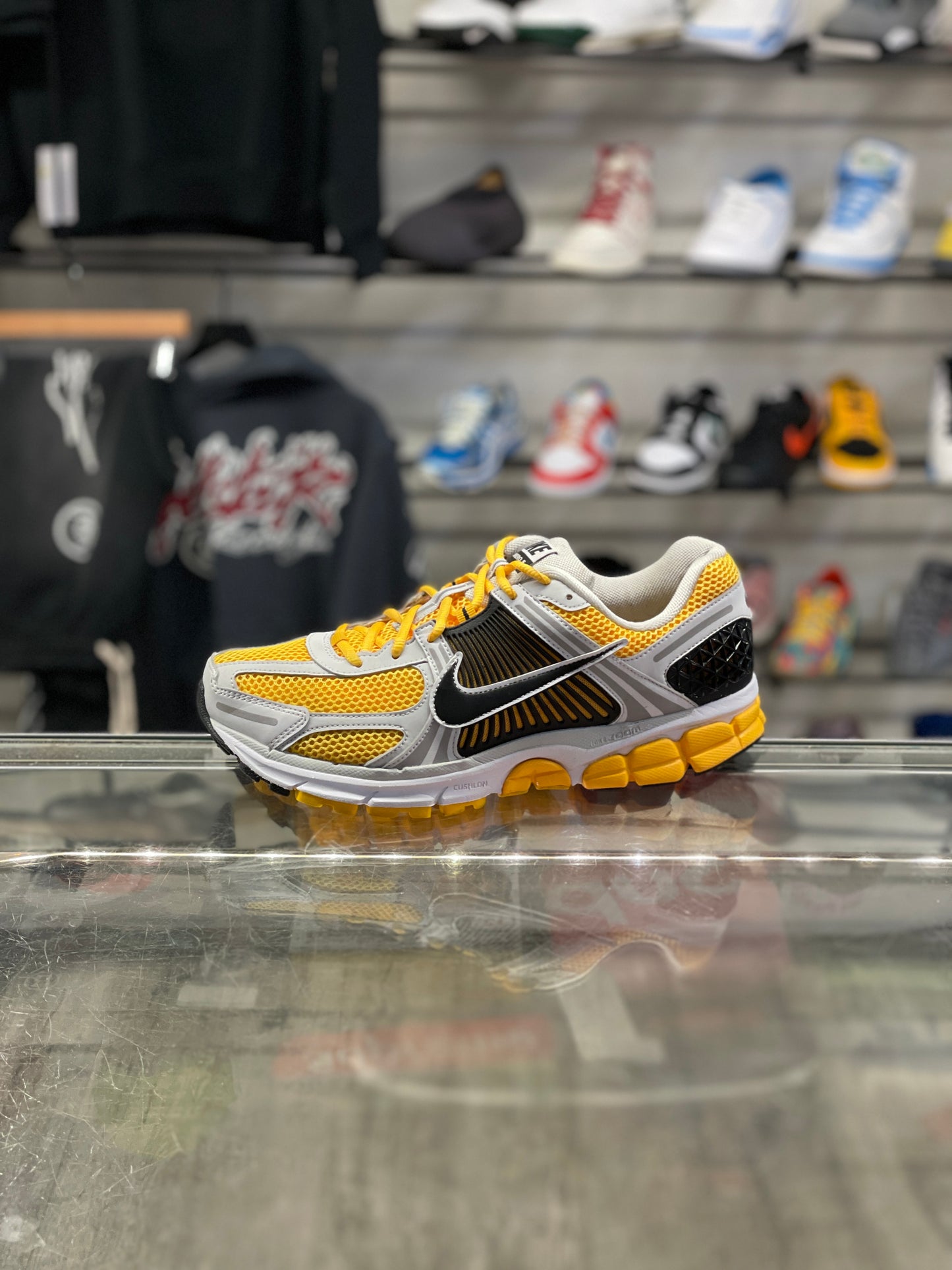 Nike Vomero 5 Photon Dust Laser Orange