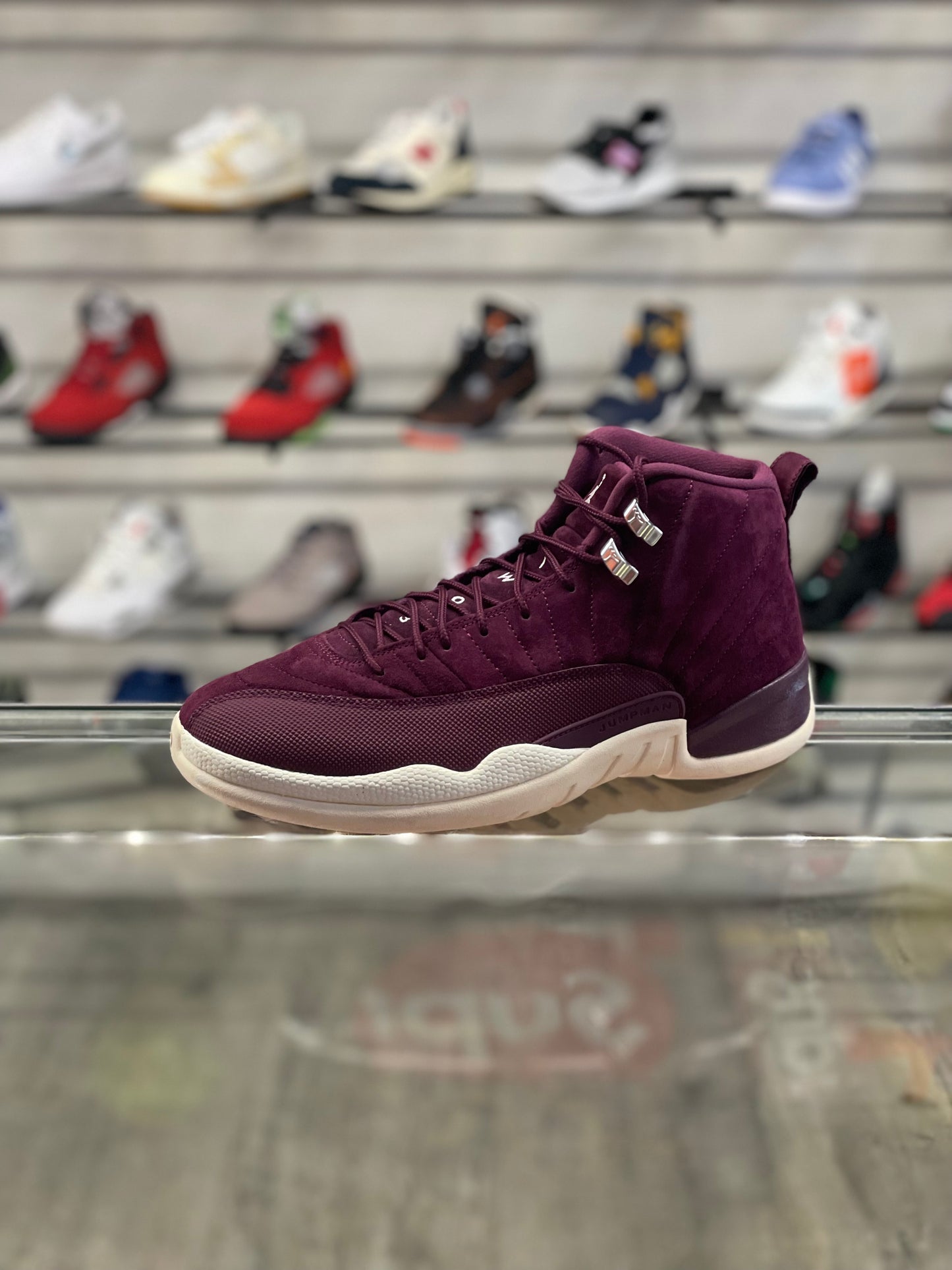 Air Jordan 12 Bordeaux