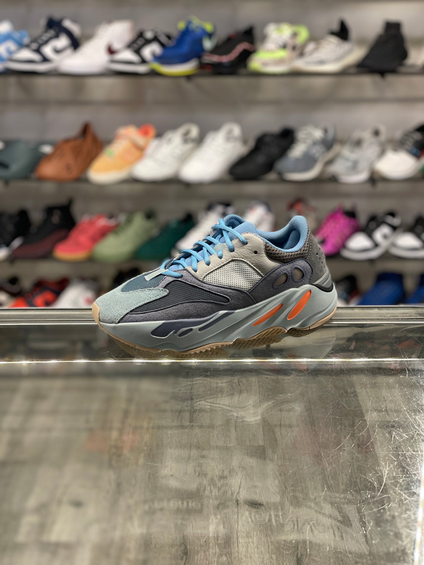 Adidas Yeezy 700 Carbon Blue